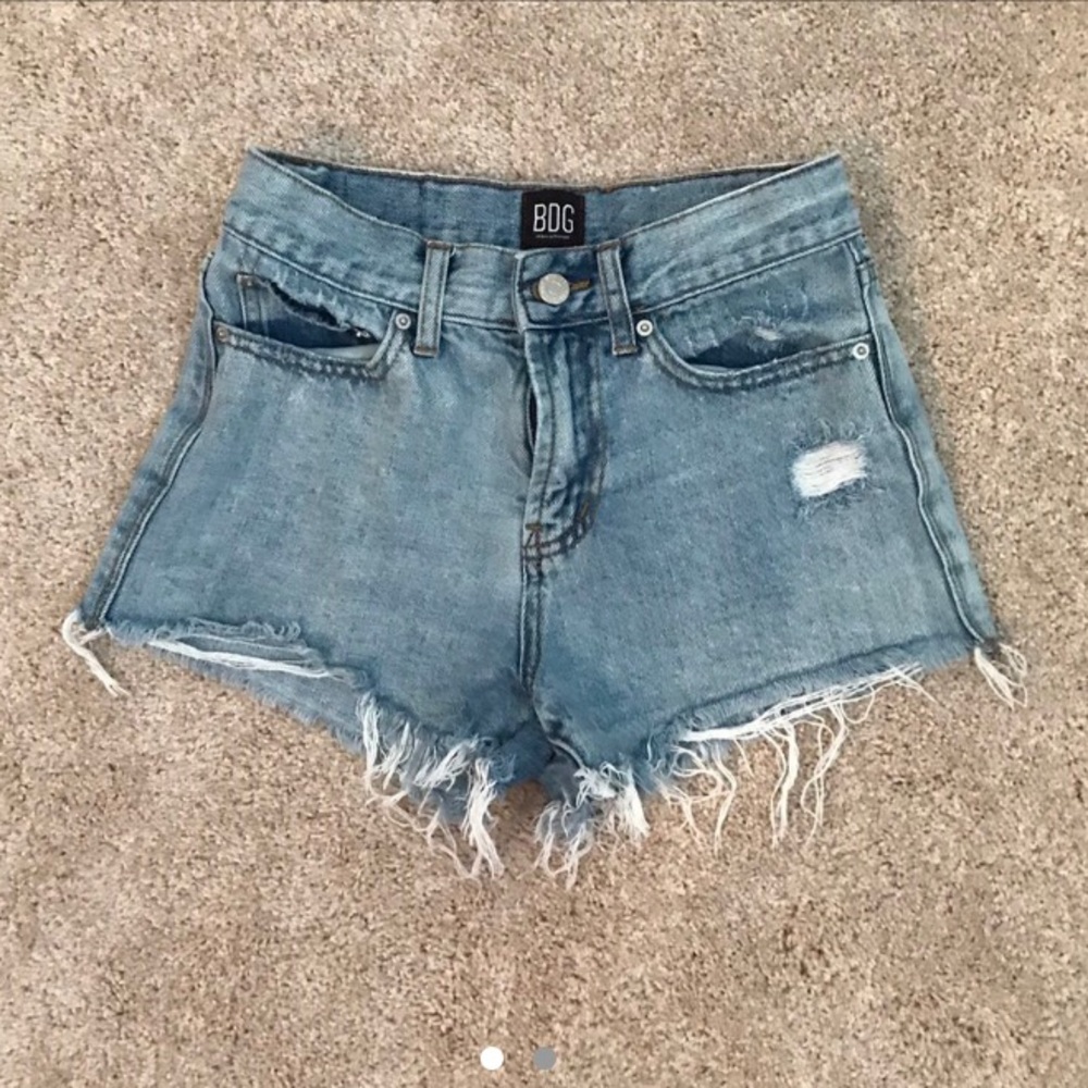 BDG high rise girlfriend shorts